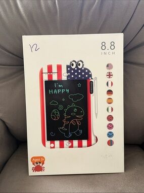 8.8-inch Kids LCD Drawing Tablet - Red/White Stripes